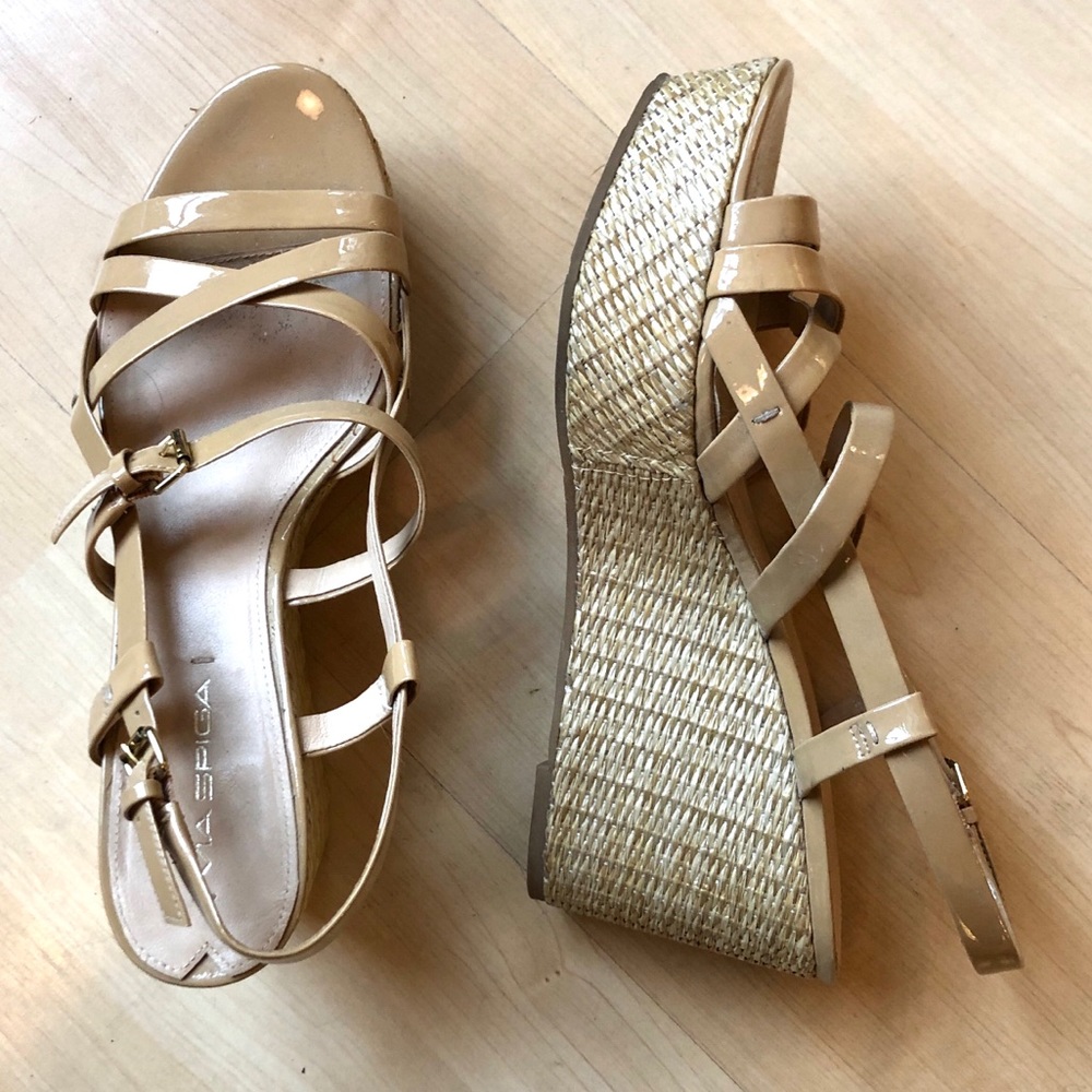 Via Spiga Tan Patent Platform Sandals